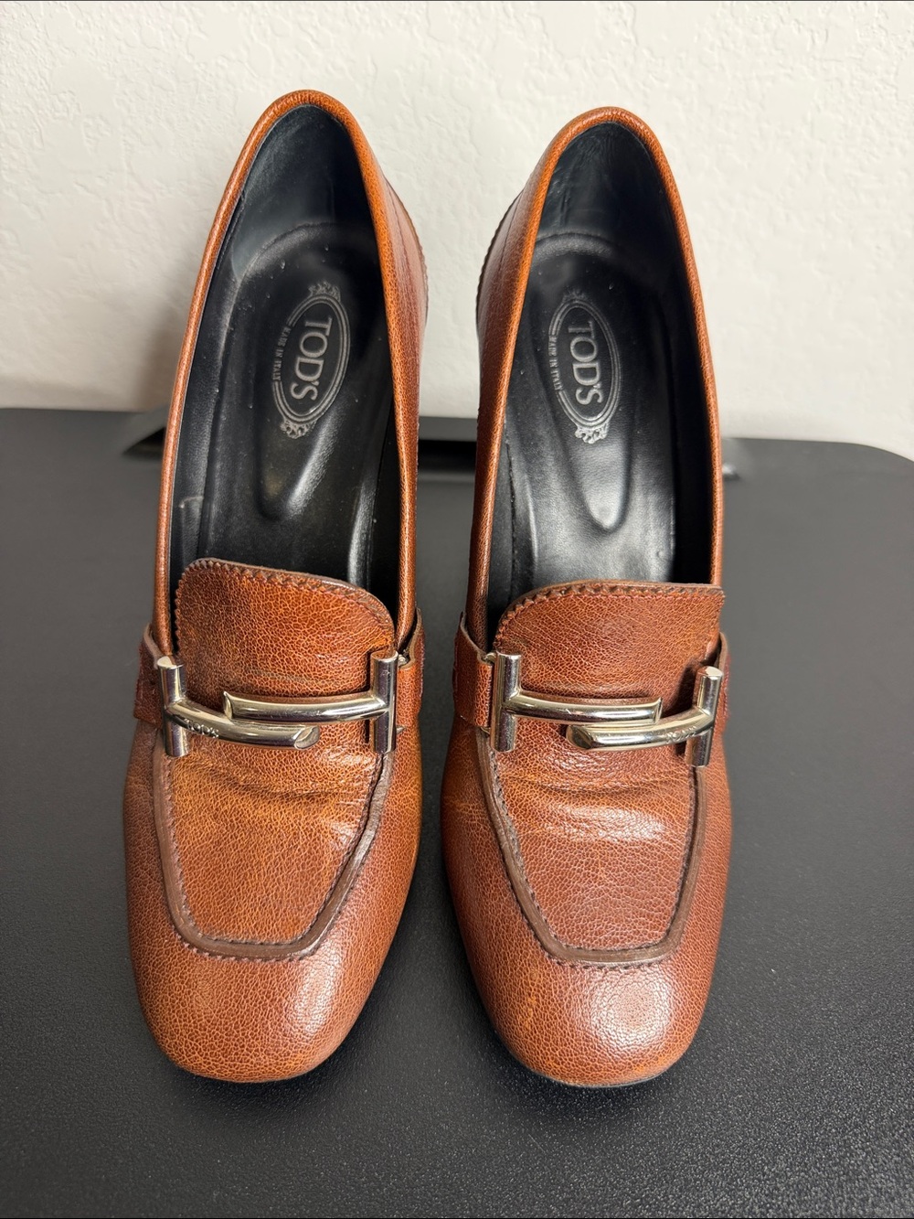 TOD'S Cognac Leather Loafer Heel Pumps with Silver Bit